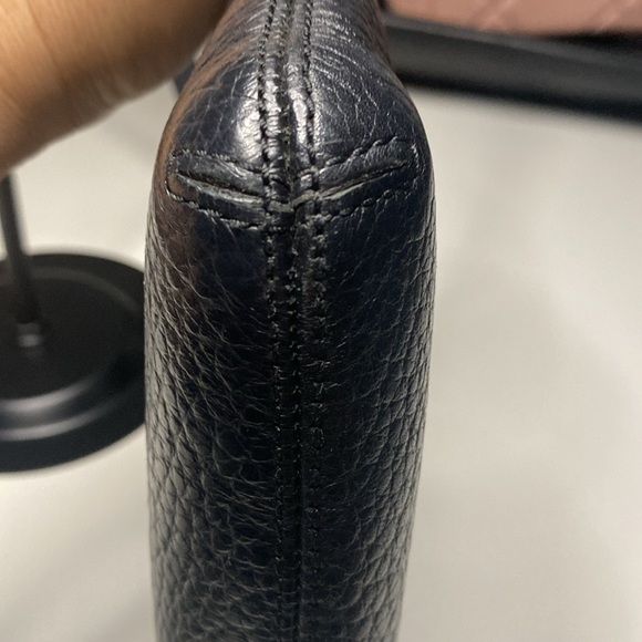 Kate Spade Pebbled Leather Crossbody - Picture 4 of 11